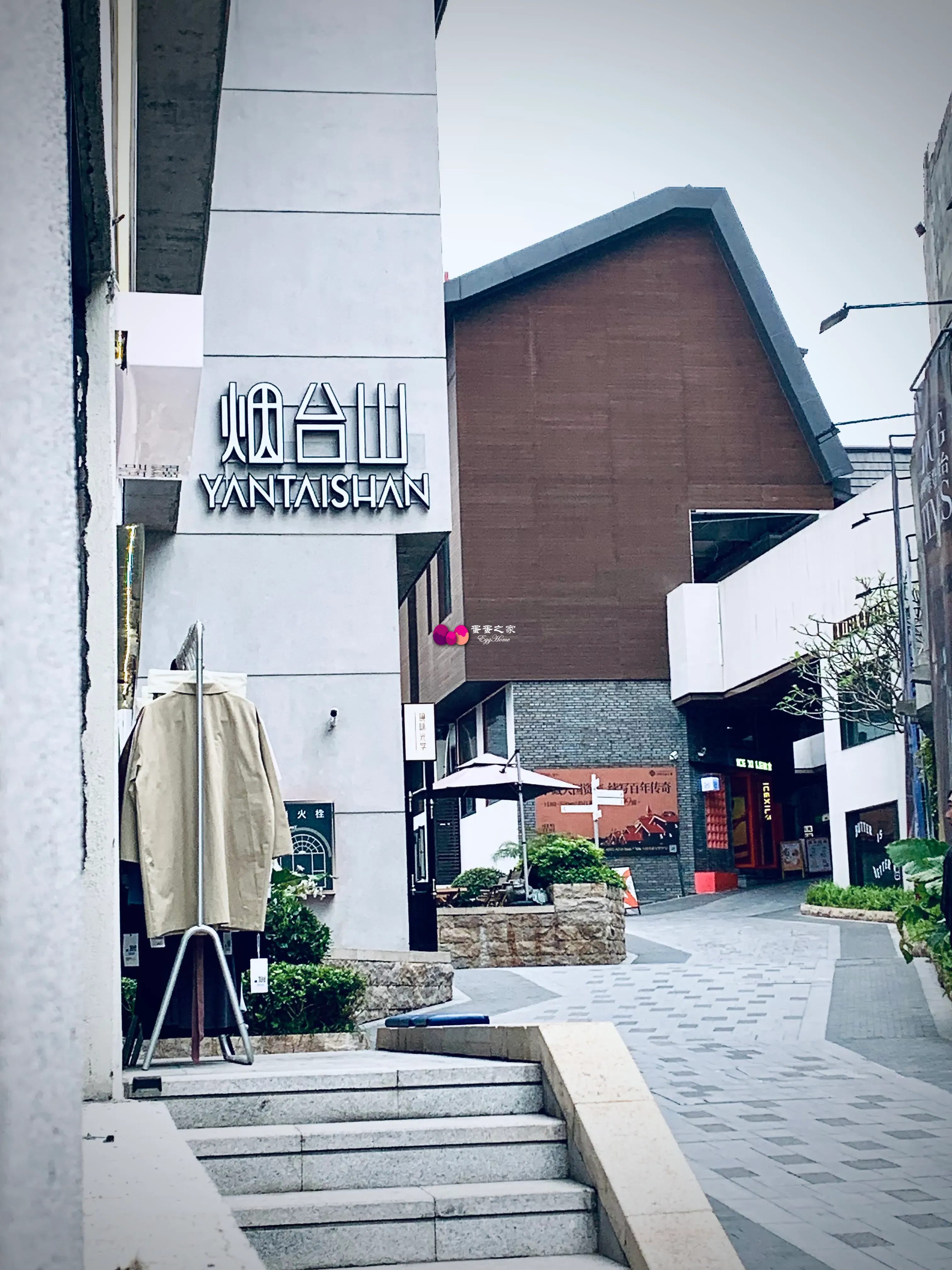 小巷里 小巷里